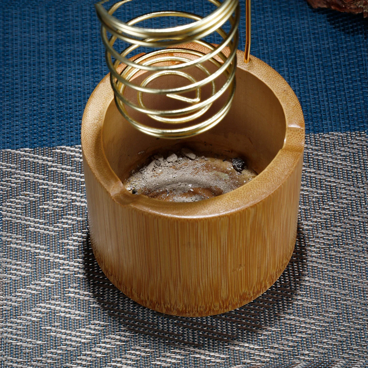 Metal Palo Santo Holder Burner Sage Holder with Bamboo Ash Catcher Tray Incense Holder for Meditation Yoga Spa