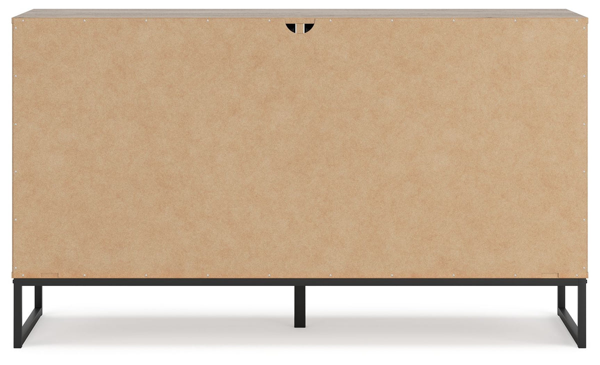 Deanlow - Six Drawer Dresser - Honey