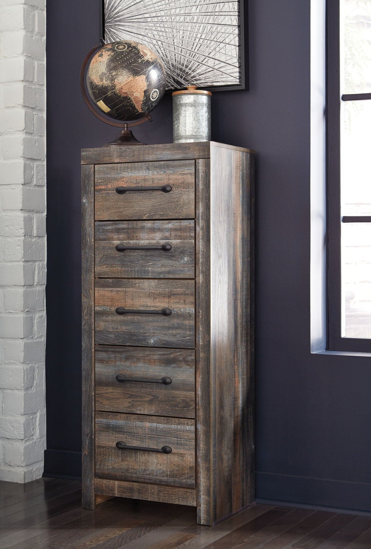 Drystan - Narrow Chest - Brown / Beige