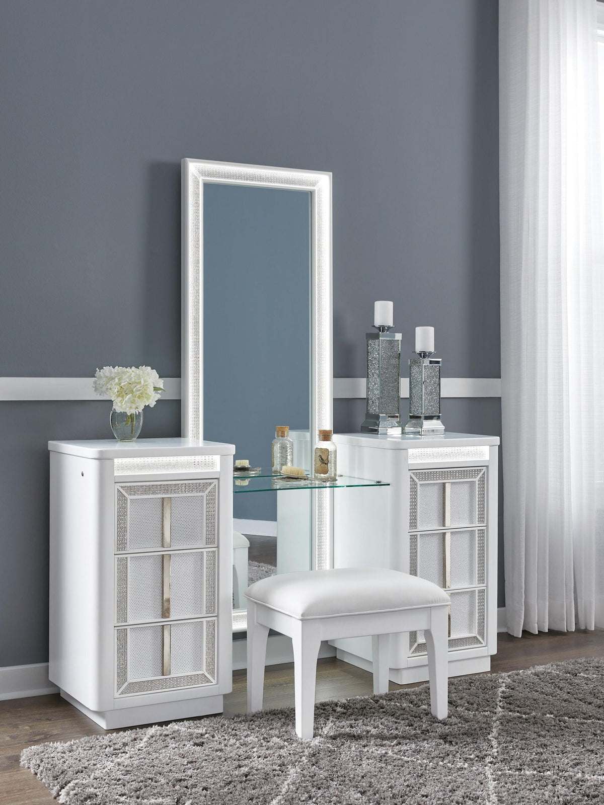 Chalanna - Vanity With Mirror - White - view 2