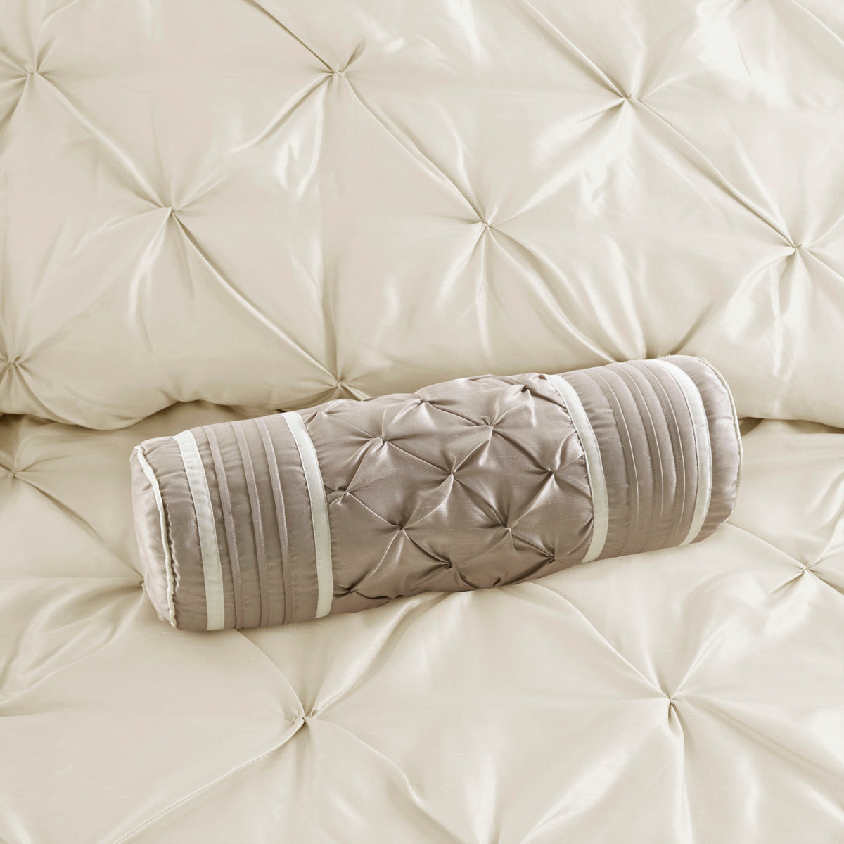 7 Piece Tufted Comforter Set Ivory Cal King