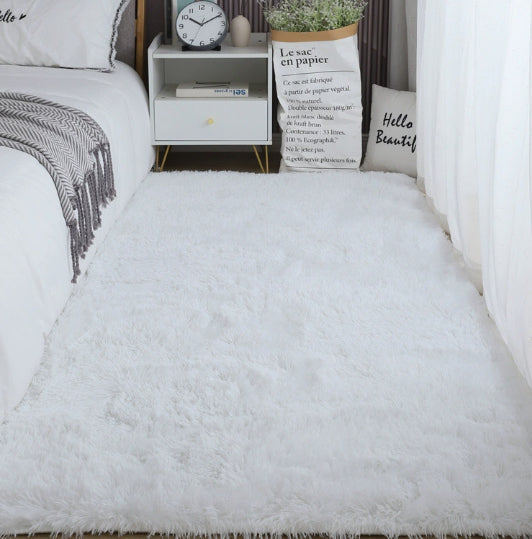 Plush carpet floor mat