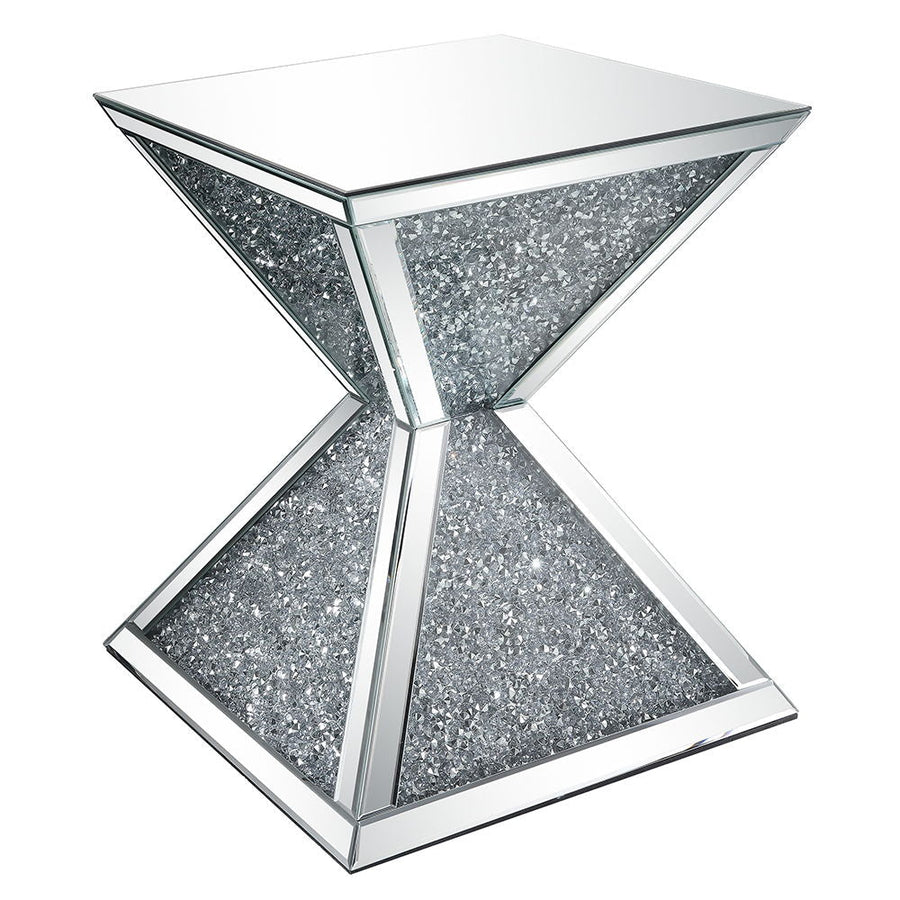 Noralie - End Table With Faux Diamonds - Mirrored