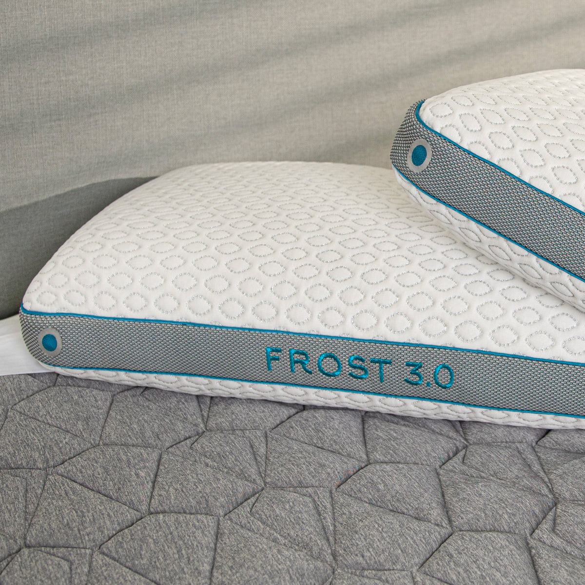 BedGear Frost Pillow 3.0 - King Size