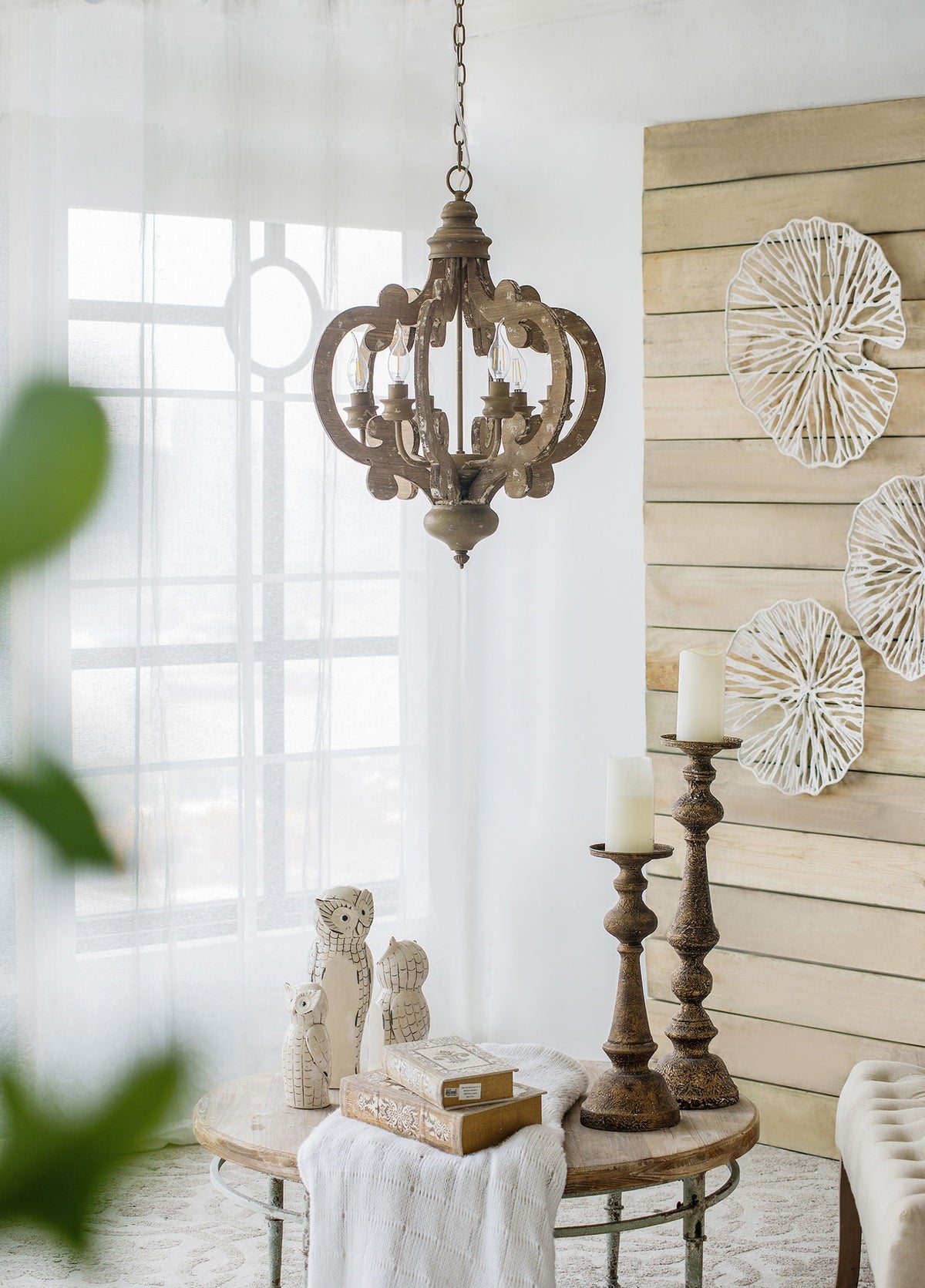 Farmhouse Chandelier, 6 Light Wood Chandelier Pendant Light Fixture With Adjustable Chain For Dining Room - view 14
