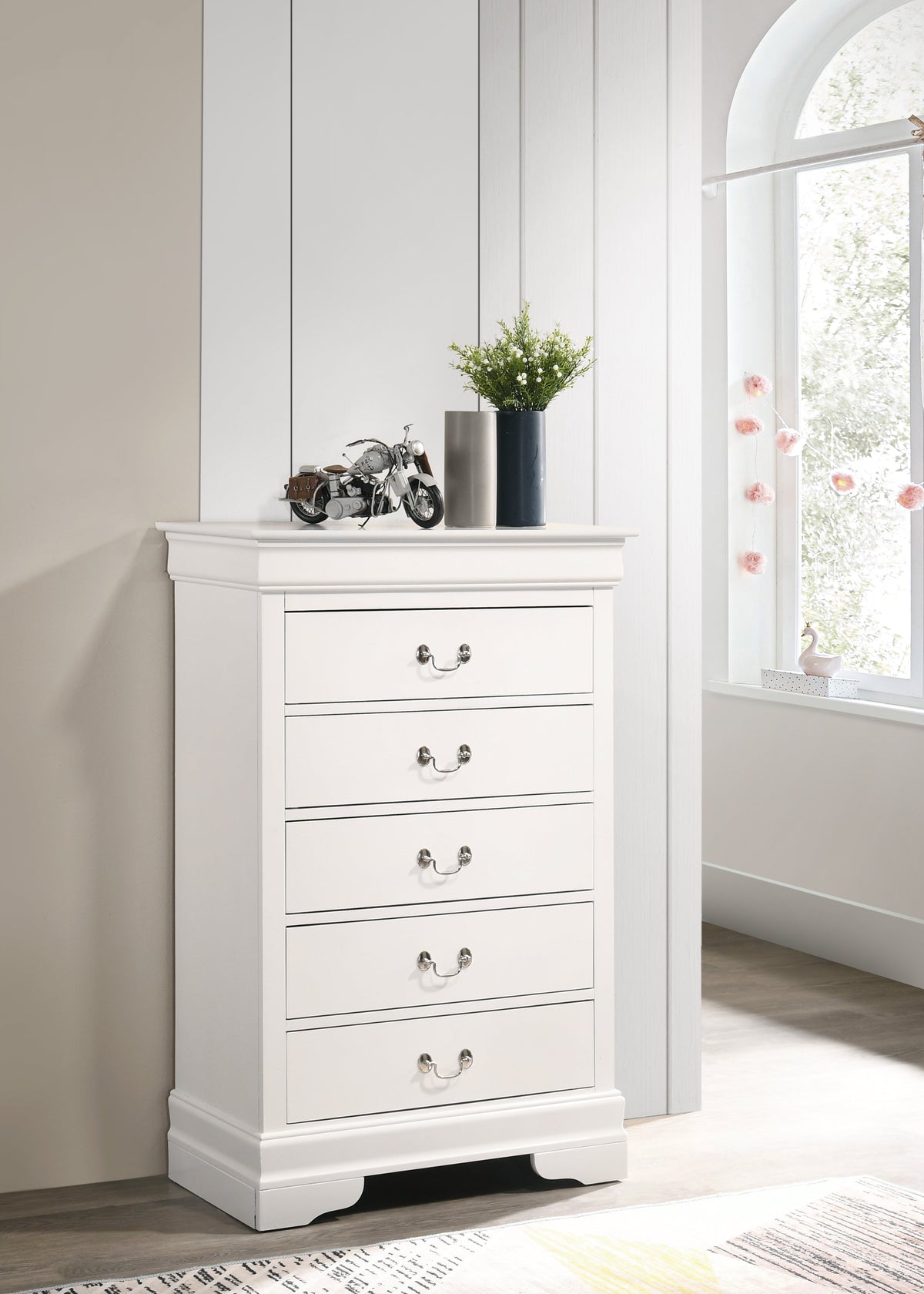 LouisPhillipe G02190-CH Chest