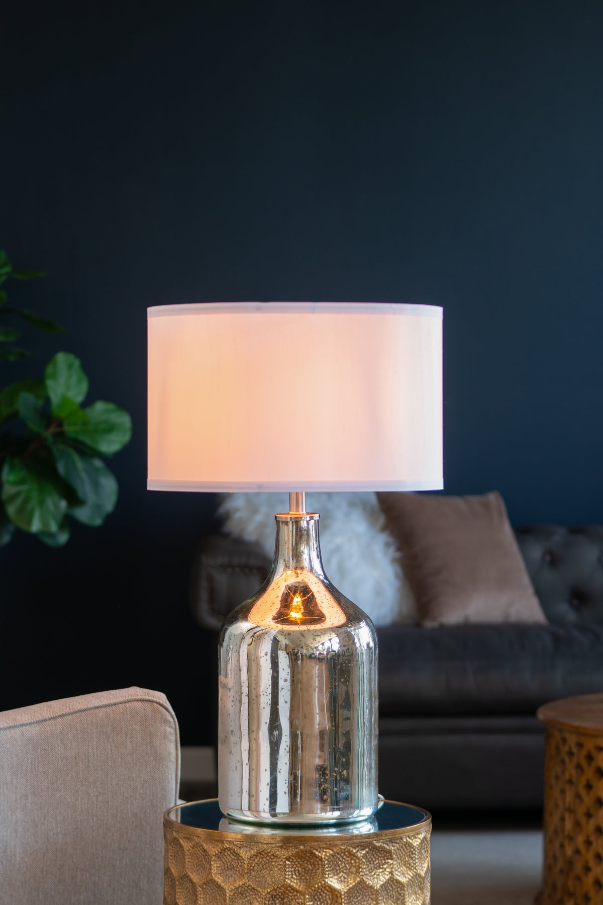 D18x32.2" Table Lamp