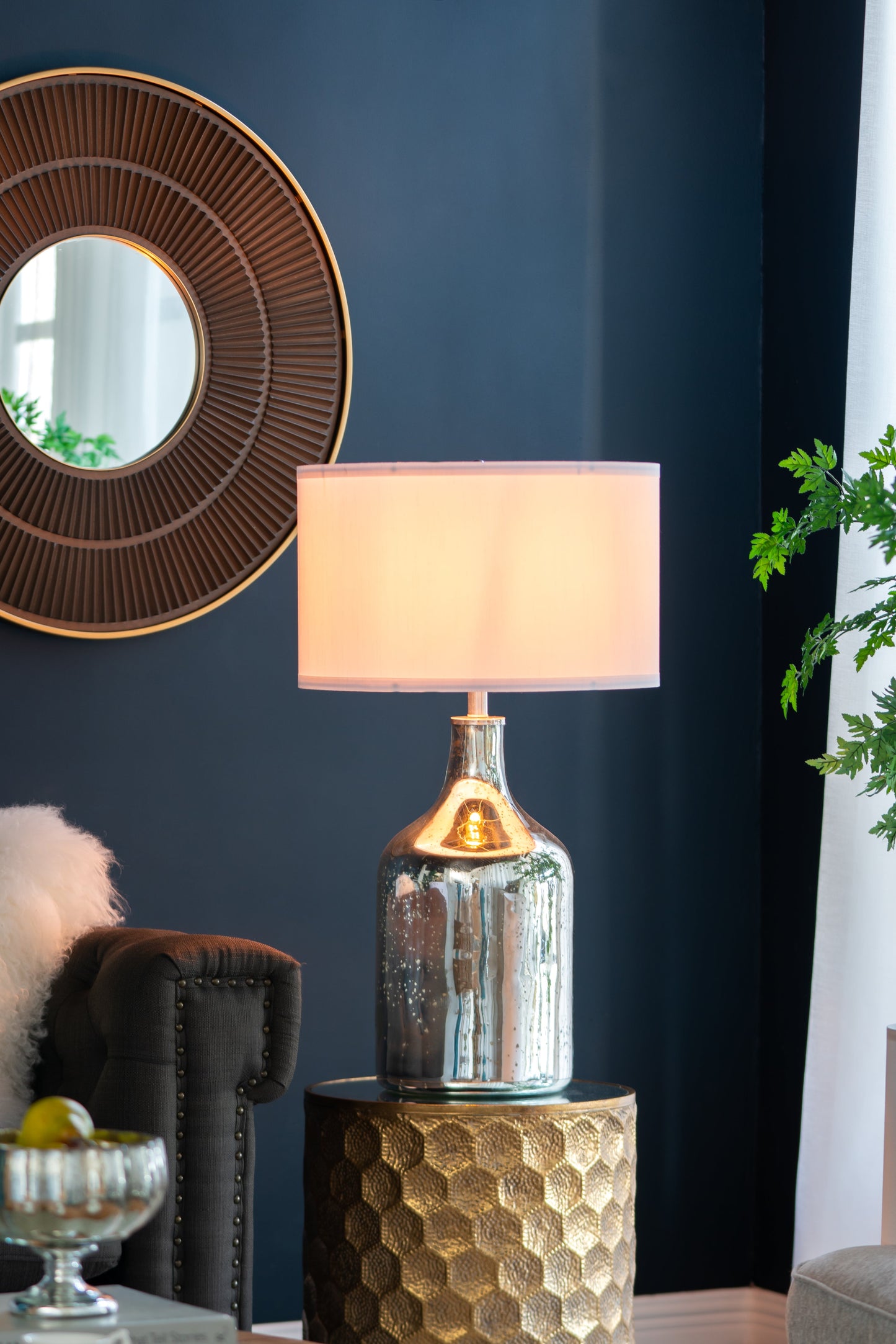 D18x32.2" Table Lamp