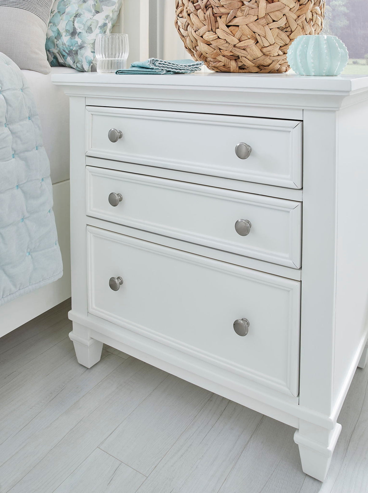 Charleston - Drawer Nightstand