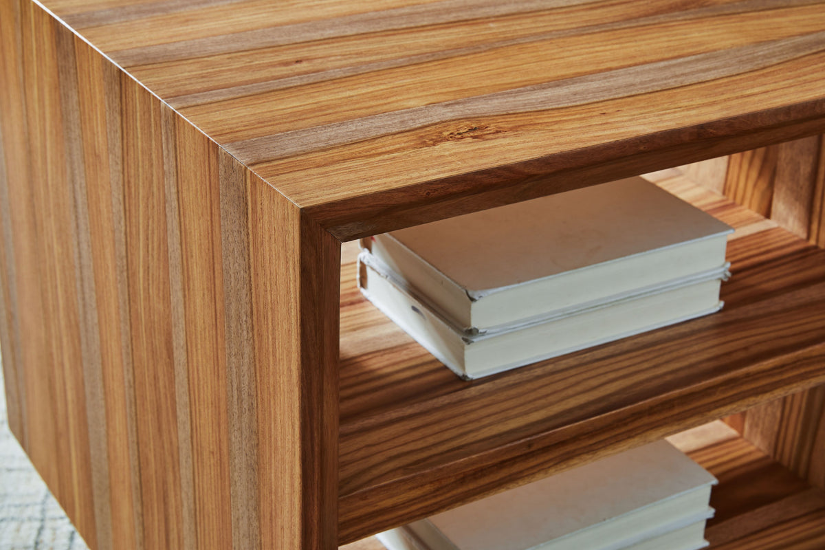 Dressonni - Square End Table - Brown - view 5