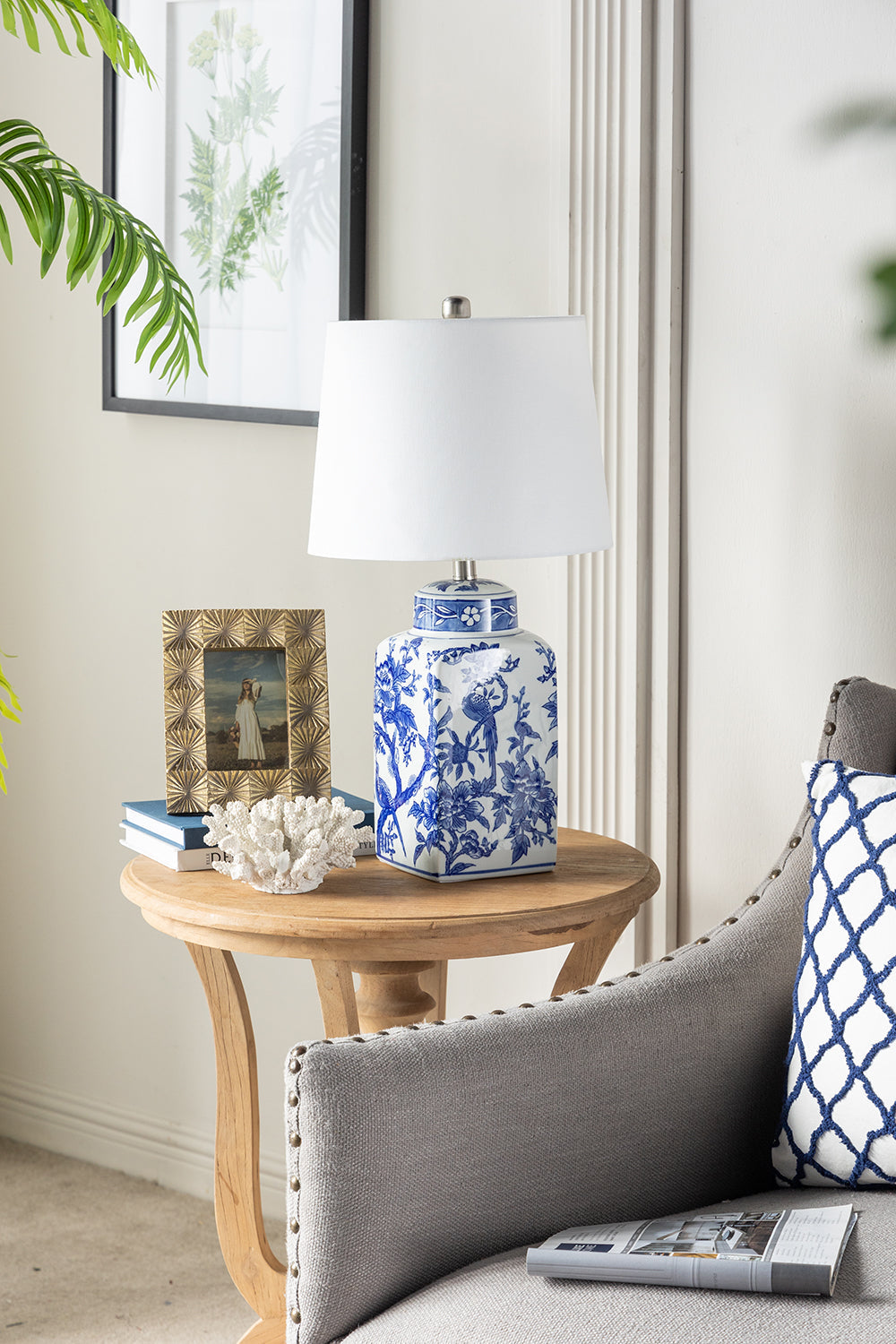Elegant Table Lamp with Blue Decorative Patterns