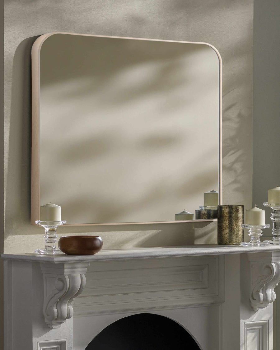 Grimisuat Dark Red Mirror