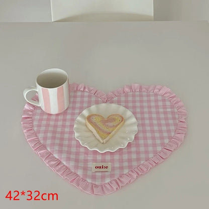 Placemats Dining Table Korean Plaid Heart-shaped Placemat Water Cup Mat Cute Pleated Lace Mat Fabric Coaster Dining Mat