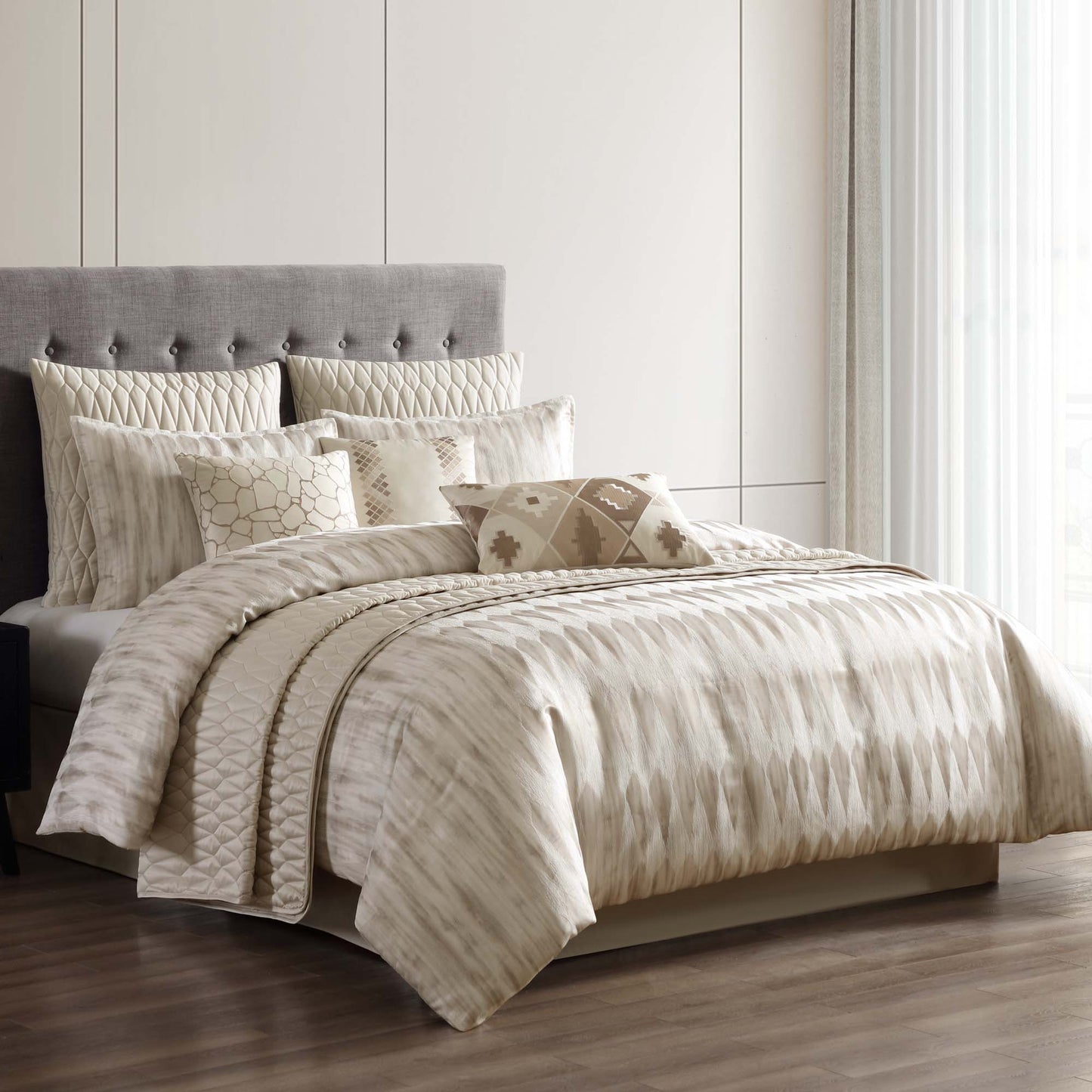 Milan 10 PC W Coverlet King Comforter Set