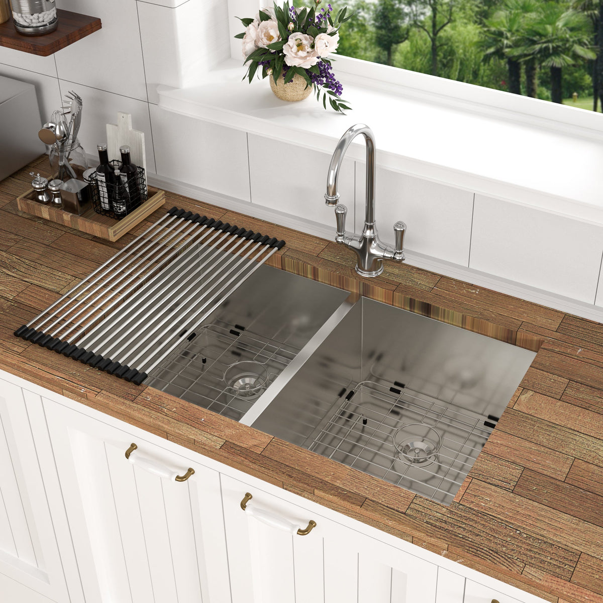 Undermount Double Bowl Kitchen Sink (50/50) in 16 Gauge Stainless Steel