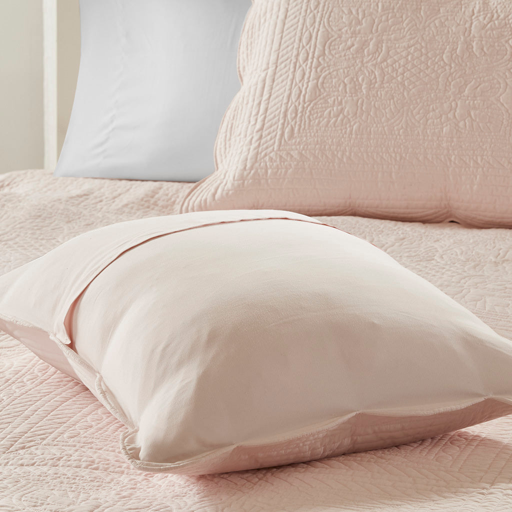 3 Piece Reversible Scalloped Edge Quilt Set - Blush King/Cal King