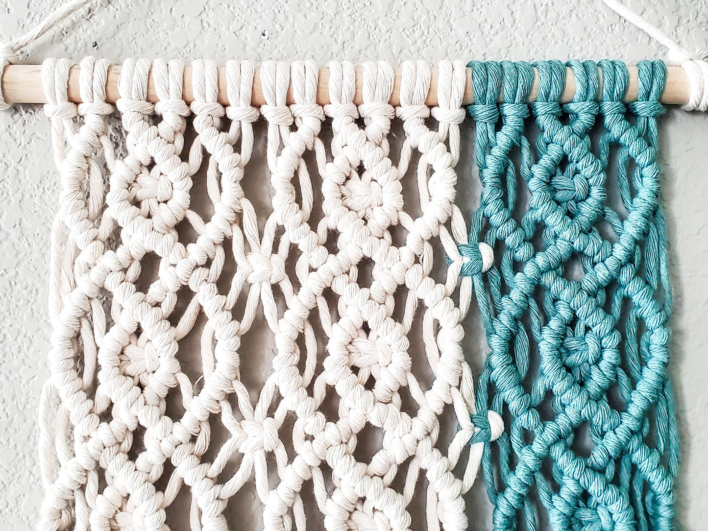 macrame wall hanging pattern. instant download pdf & free knot guide. DIY macrame tutorial step by step pattern. DIY boho wall home decor.